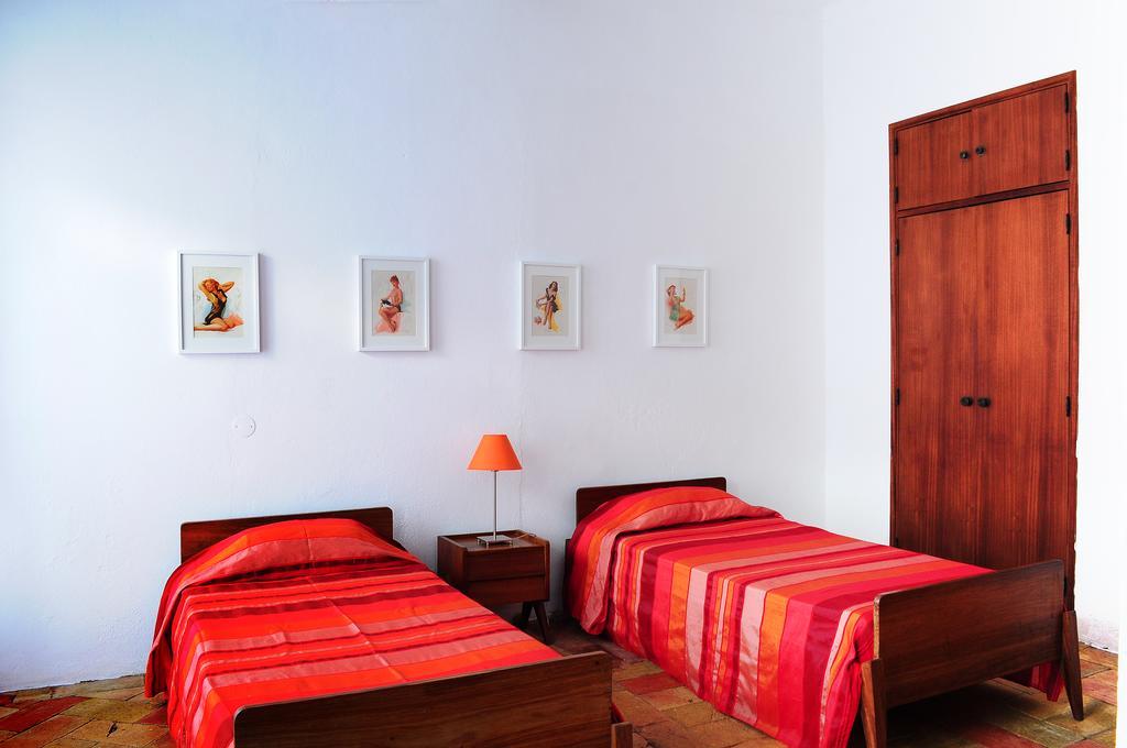 Casa Da Avo Nina Hotel Fuzeta Eksteriør billede