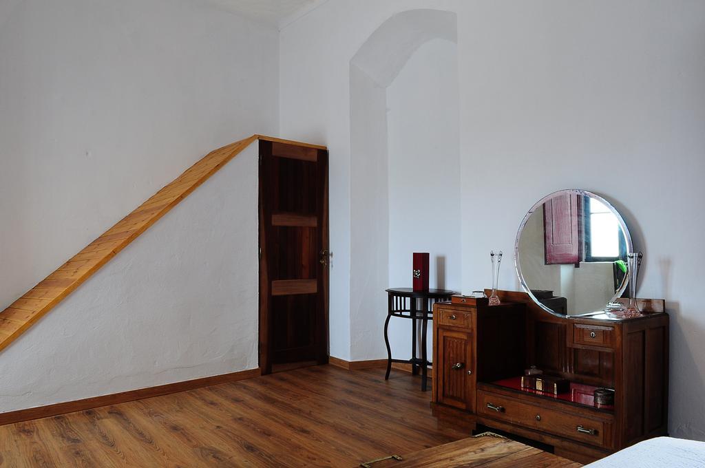 Casa Da Avo Nina Hotel Fuzeta Eksteriør billede